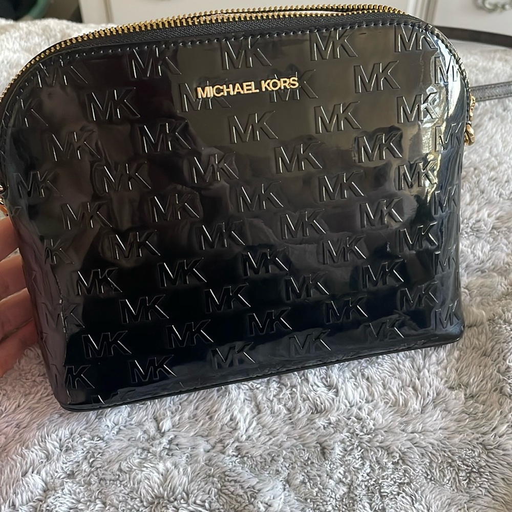 Michael Kors crossbody bag